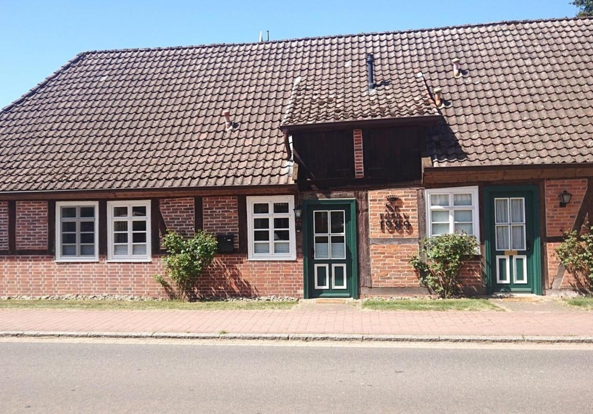 Luedersburger Strasse 19B Apartment Luaran gambar